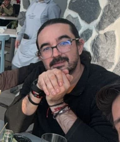 Manolo Navarro